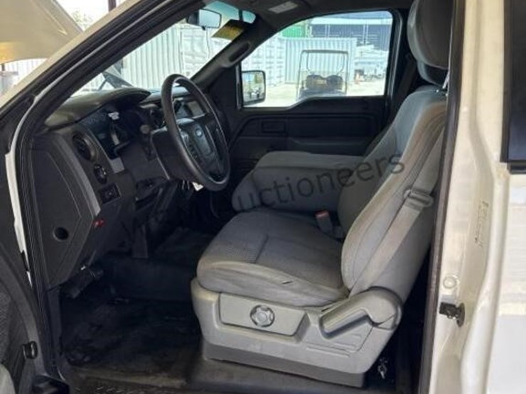 2014-ford-f150-image-22