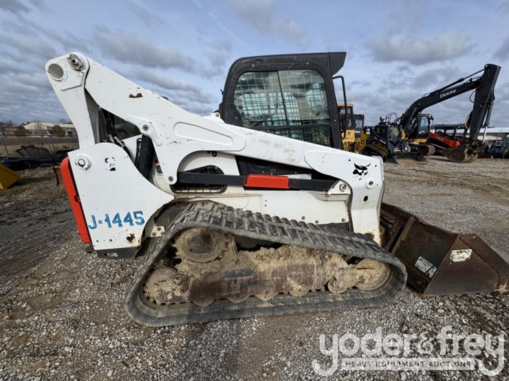 2020-bobcat-t870-image-2