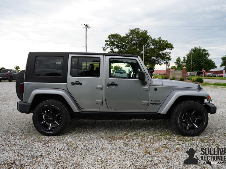 2015-jeep-wrangler-image-4