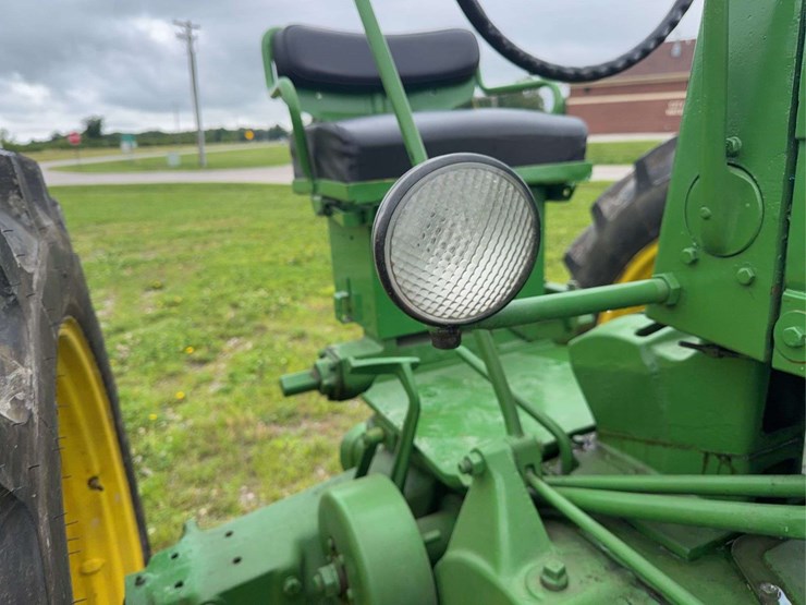 john-deere-60-image-45