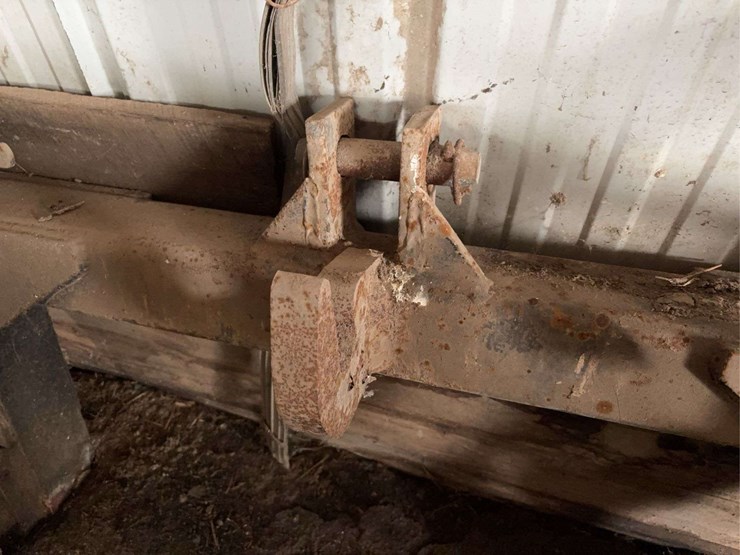 three-point-tractor-quick-hitch-with-adjustable-top-link-image-2
