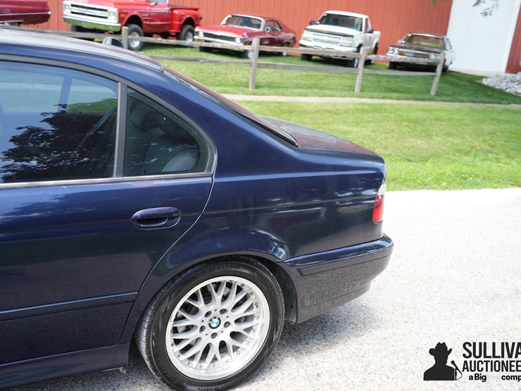 run-#228---2003-bmw-530i-sedan-image-16