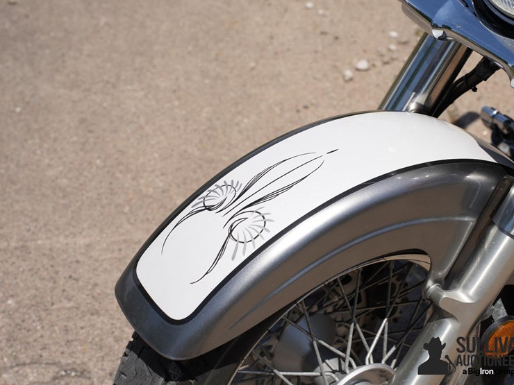run-#13---2003-suzuki-vl800-trike-image-10