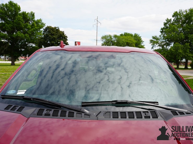 2018-ford-f150-xlt-image-13