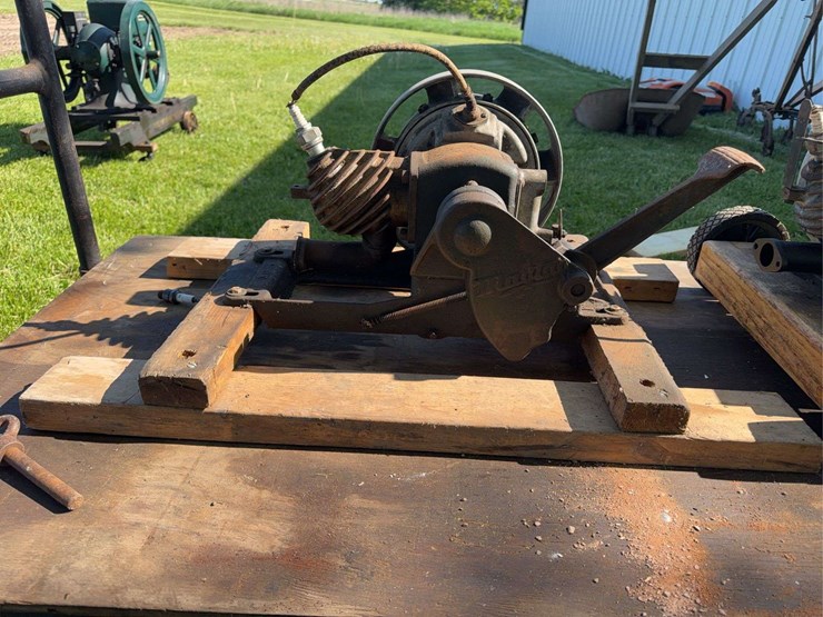 (2)-maytag-engines-image-10