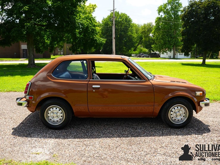 run-#230---1974-honda-civic-hatchback-image-4