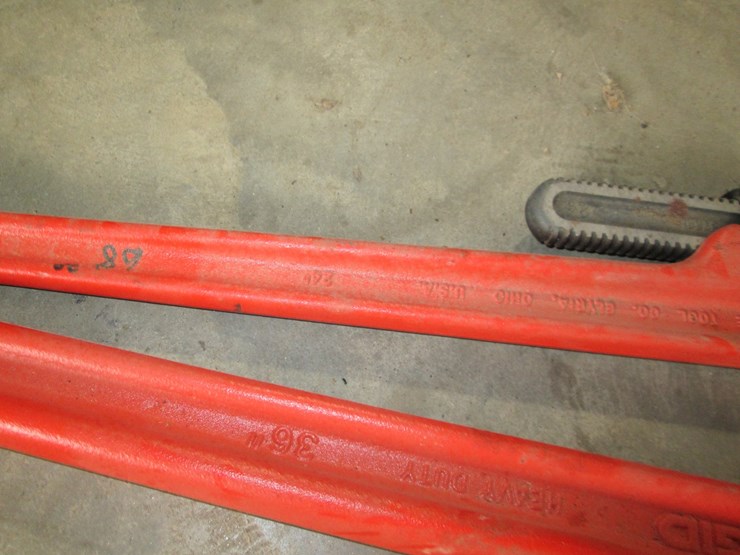 #44987-•-lot-of-(2)-rigid-36"-&-24"-pipe-wrenches-inv#44987-image-2