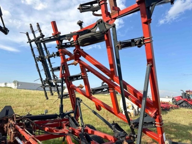 case-ih-600-image-10