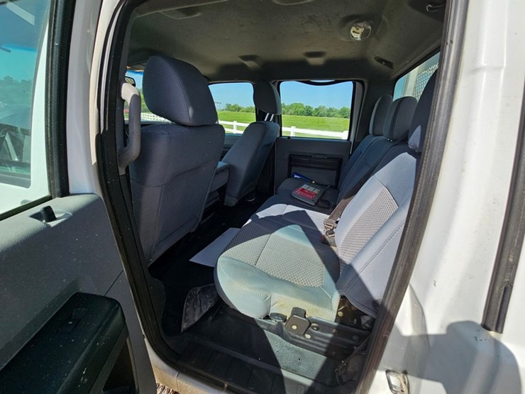 2011-ford-f350-image-17