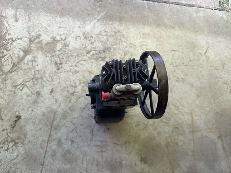 ritter-dental-air-compressor-image-5