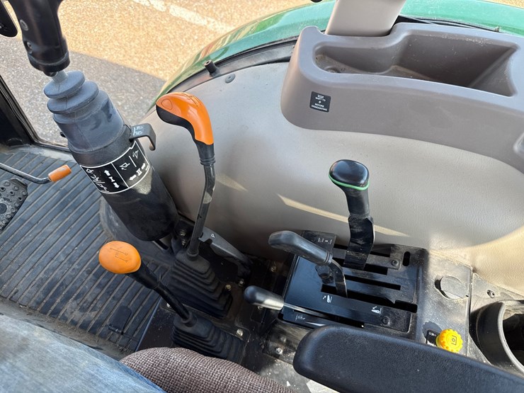 2013-john-deere-5065e-image-20