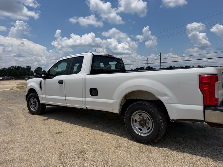 2018-ford-f250-image-4