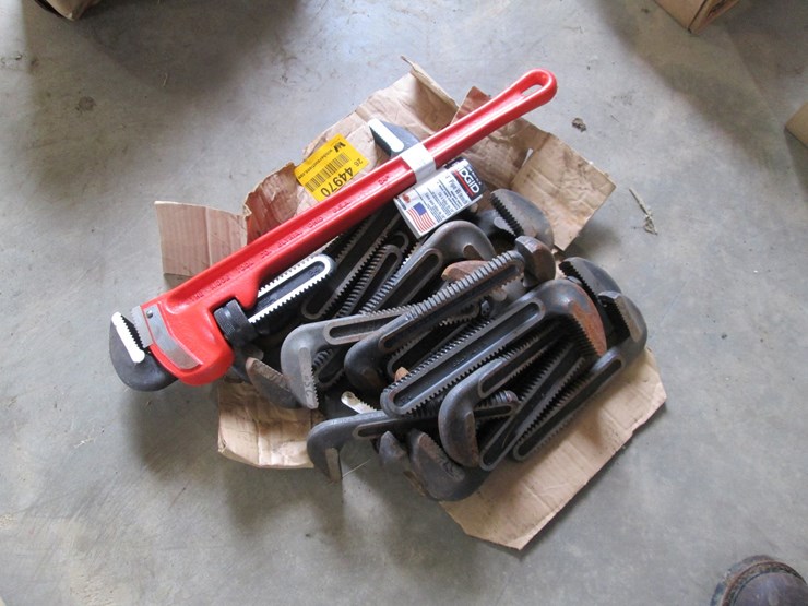 #44970-•-rigid-pipe-wrench-w/replacement-heads-inv#44970-image-1