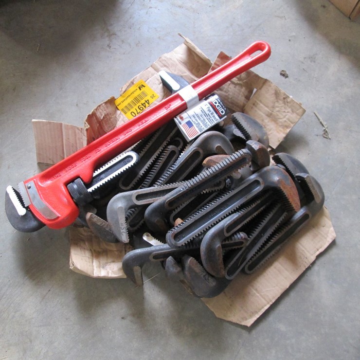 #44970 • Rigid Pipe Wrench w/Replacement Heads INV#44970