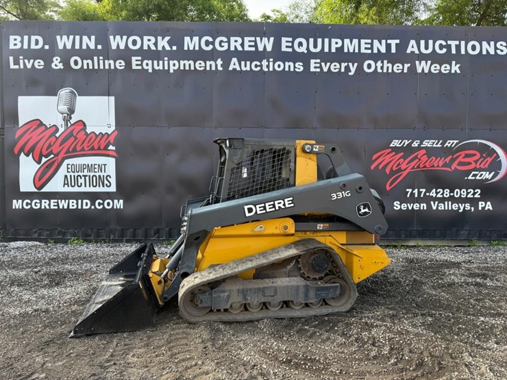 2019-deere-331g-image-1