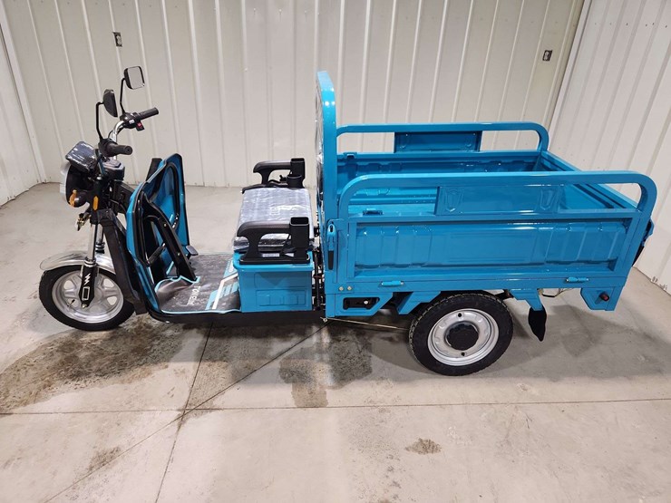 electric-tricycle-image-2
