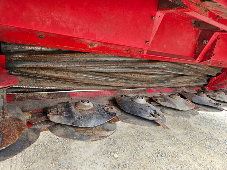 massey-ferguson-1359-image-22