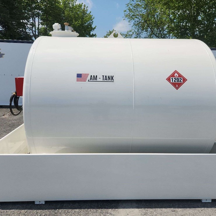 AM-Tank Fuel Tank with Pump/Nozzle (2376 Gallon/8995 Litre)