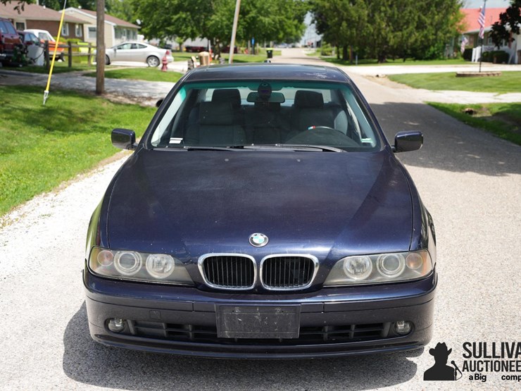 run-#228---2003-bmw-530i-sedan-image-2