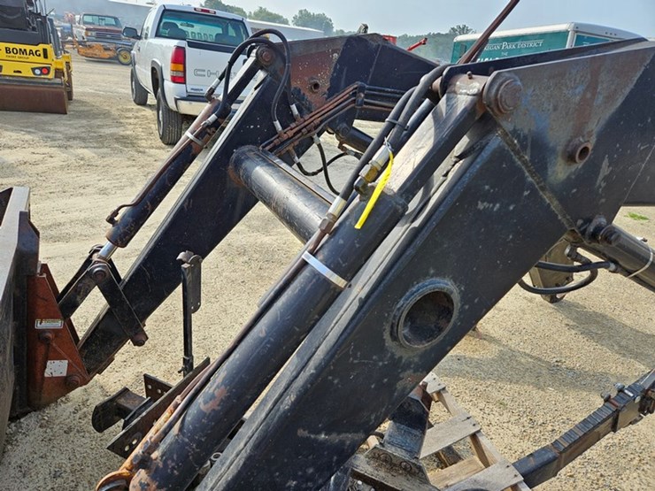 john-deere-4430-image-11