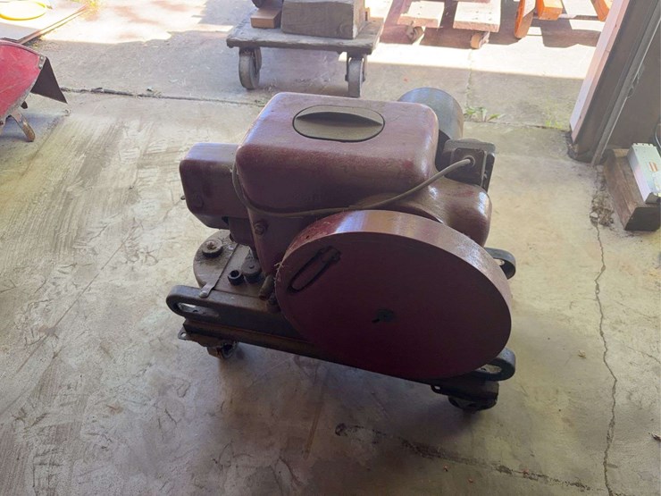international-la-1-1/2-hp-engine-image-3