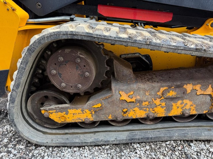jcb-300t-image-13
