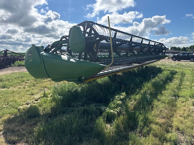 john-deere-635d-image-4