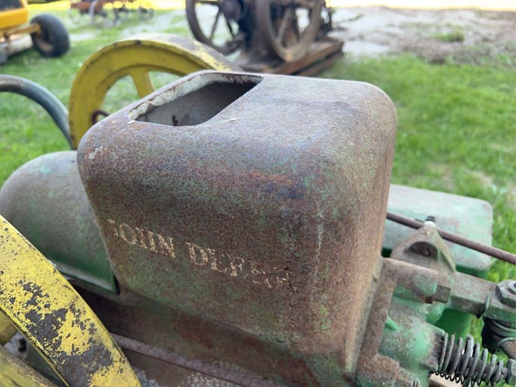 john-deere-e-1-1/2hp-image-8