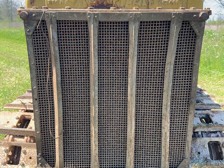 caterpillar-2-ton-image-9