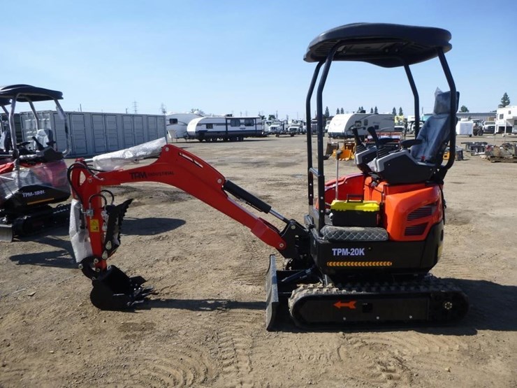 2026-tpm-20k-hydraulic-excavator-image-5