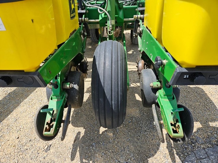 john-deere-1760-image-19