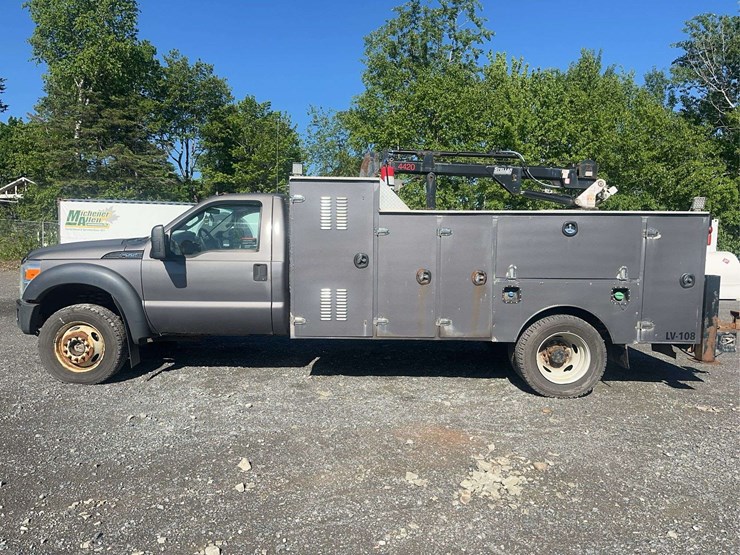 2012-ford-f550-image-8