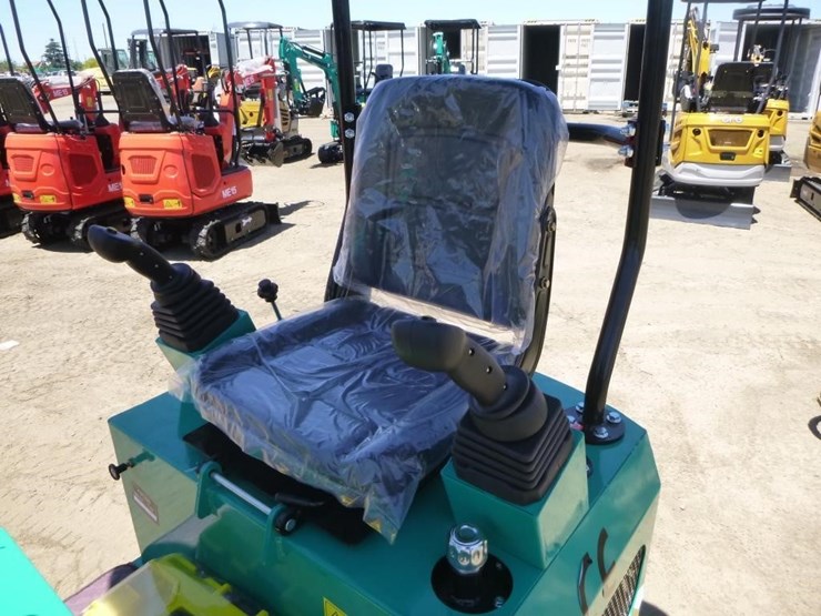 2026-cfg-mh13r-hydraulic-excavator-image-19