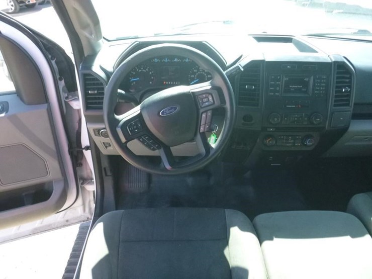 2016-ford-f150-image-7