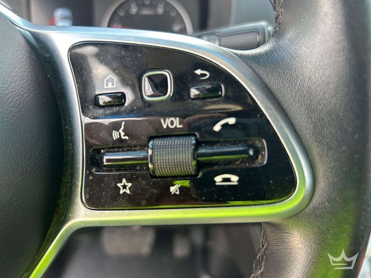 2021-mercedes-benz-sprinter-4500-image-13