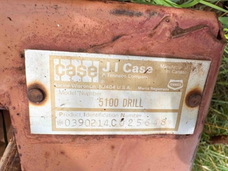 case-ih-5100-image-11