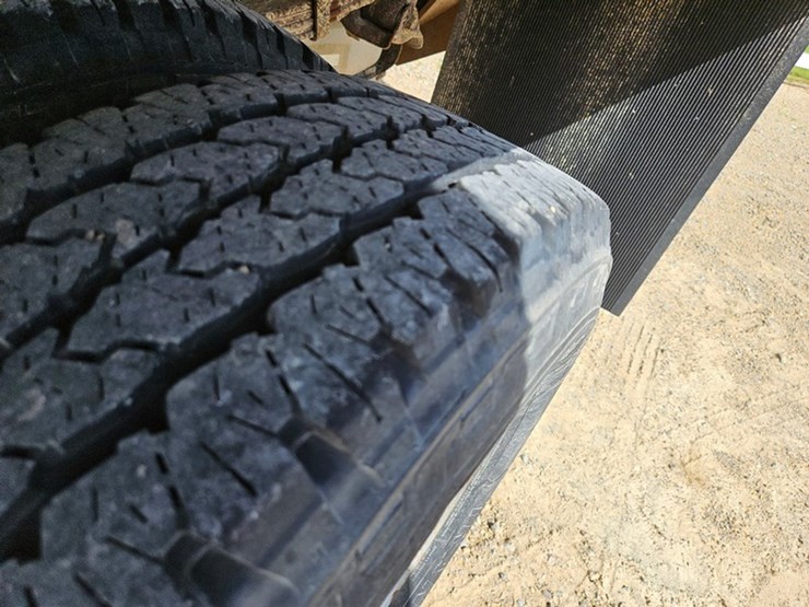 2011-ford-f350-image-41