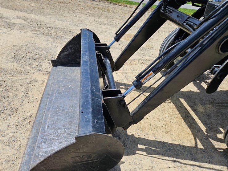 new-holland-tt60a-image-11