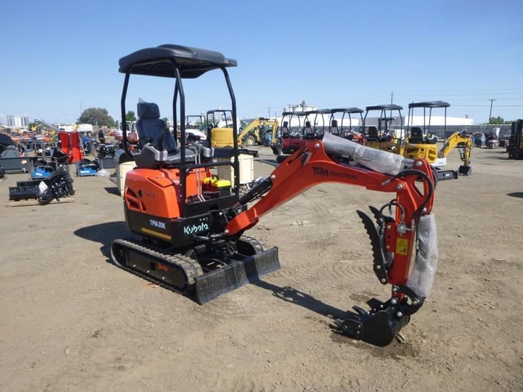 2026-tpm-20k-hydraulic-excavator-image-2
