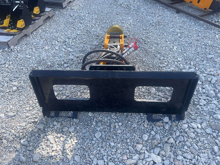 pile-hammer-model-d680-hydraulic-attachment-image-6