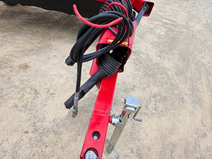 massey-ferguson-1359-image-10