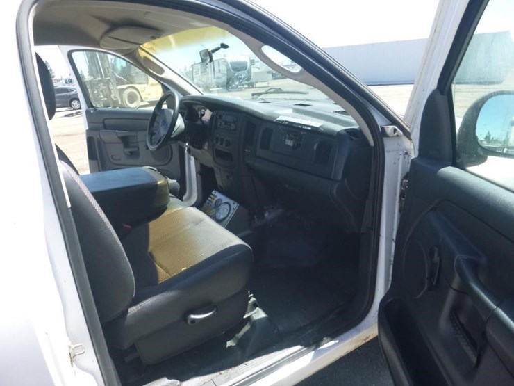 2003-dodge-ram-1500-image-6