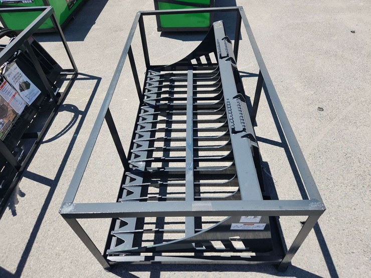 skid-steer-skeleton-bucket---72"-image-2