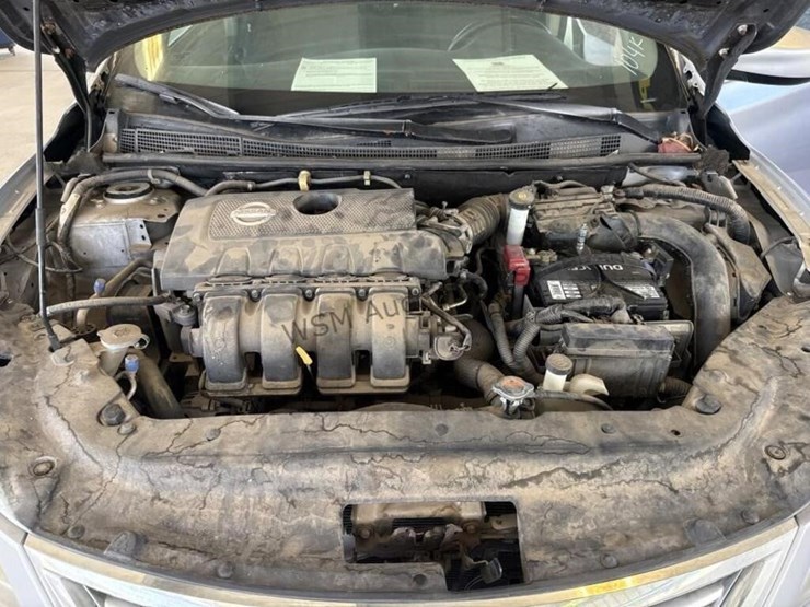 2014-nissan-sentra-sv-sdn-image-10