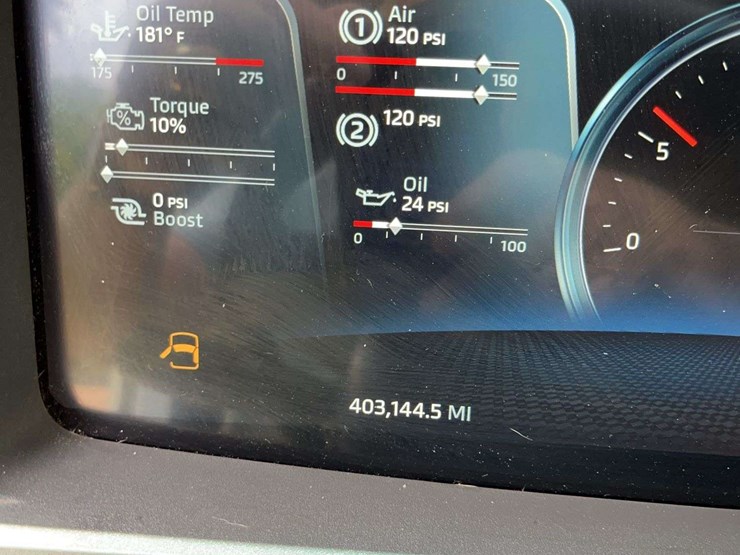 2022-kenworth-t680-image-19