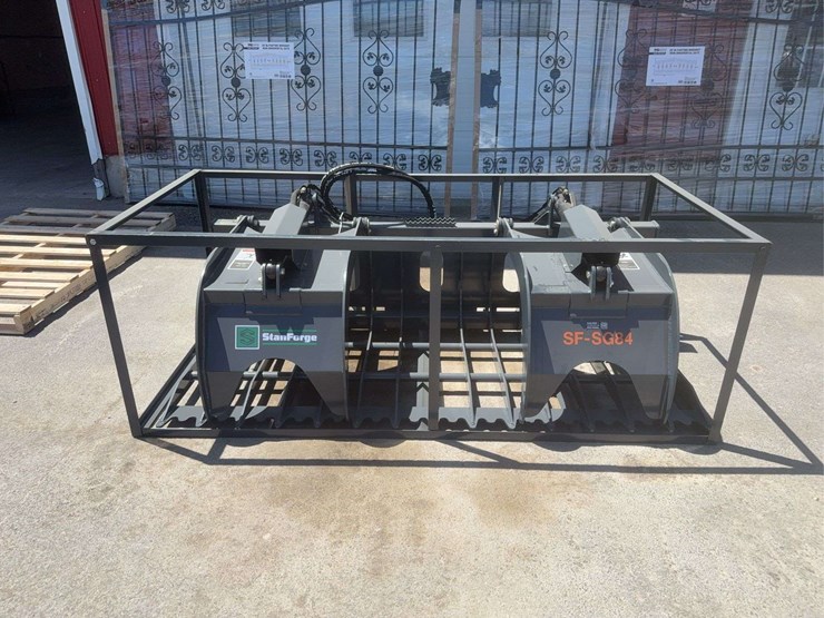 skid-steer-grapple---84"-sf-sg84-image-1