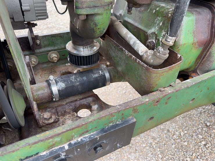 john-deere-60-image-52
