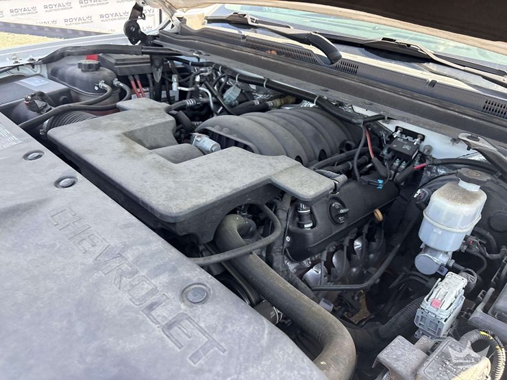 2018-chevrolet-tahoe-image-9