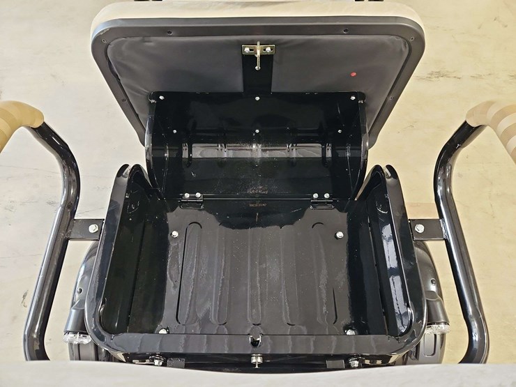 electric-tricycle-image-10
