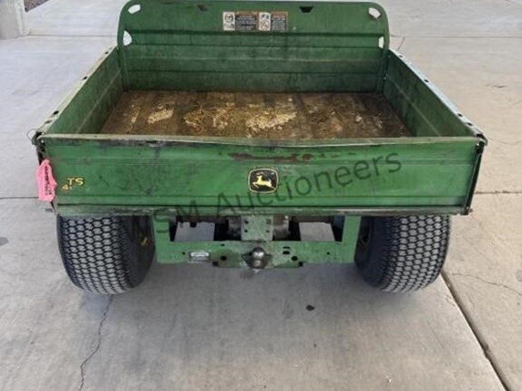 john-deere-gator-image-6